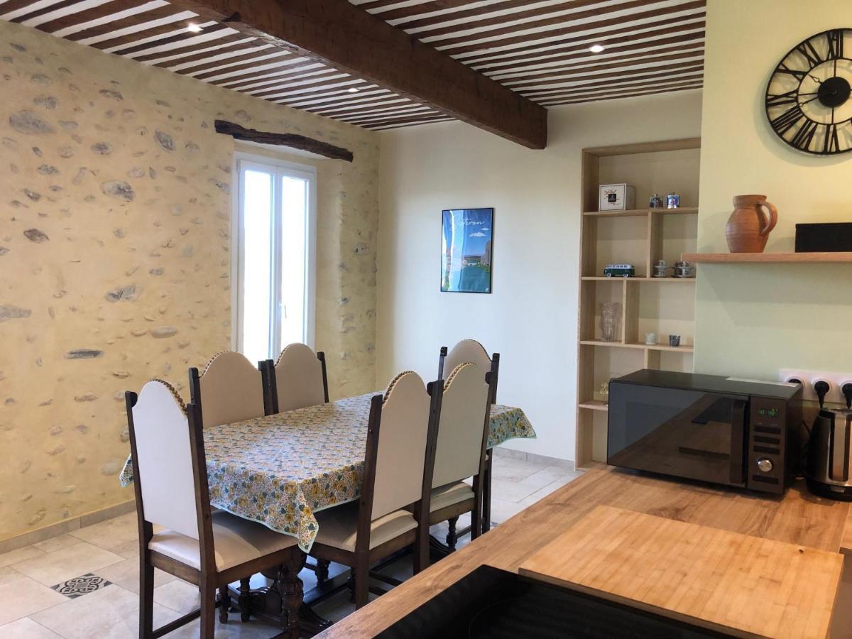 Vakantiehuis Maison De Charme Dans Un Hameau Provencal *