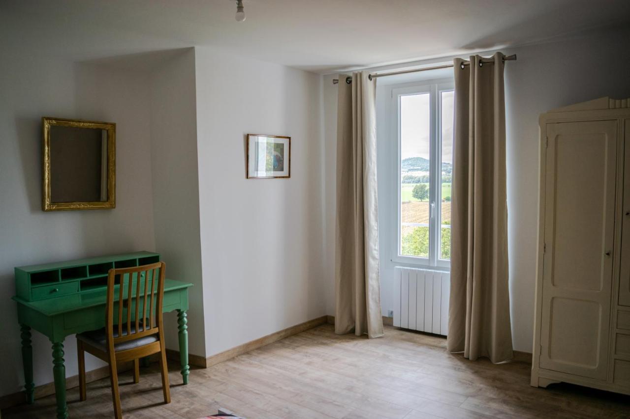 Maison De Charme Dans Un Hameau Provençal *