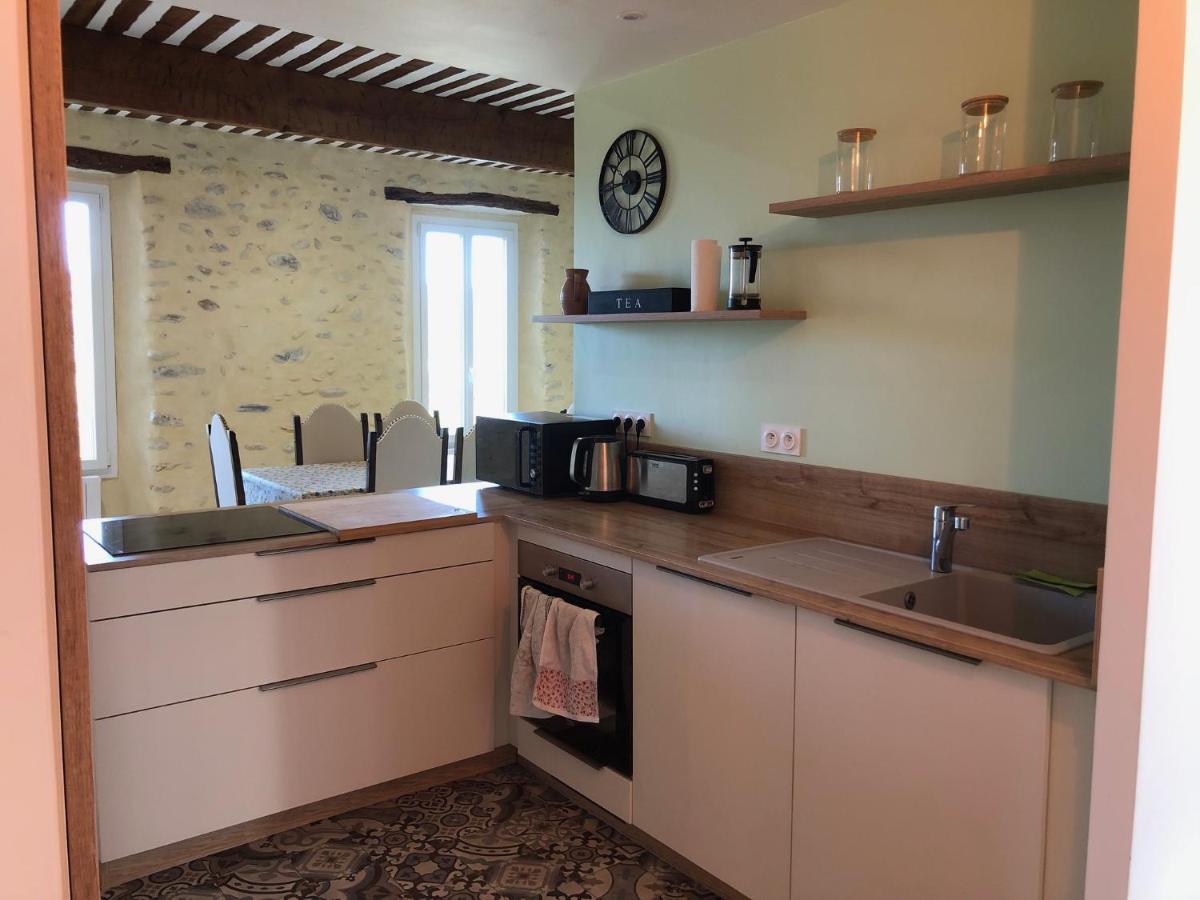 Maison De Charme Dans Un Hameau Provençal